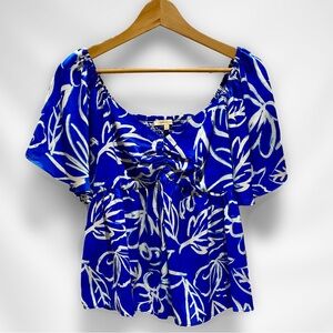 Skies are Blue Flutter-Sleeve Top, Size S